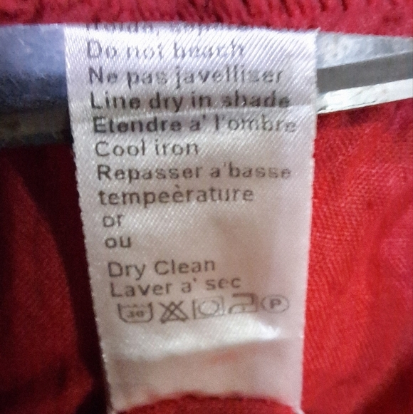 A Terzo Millennio linen Red Off-Shoulder Dress in a size small. - Picture 6 of 11